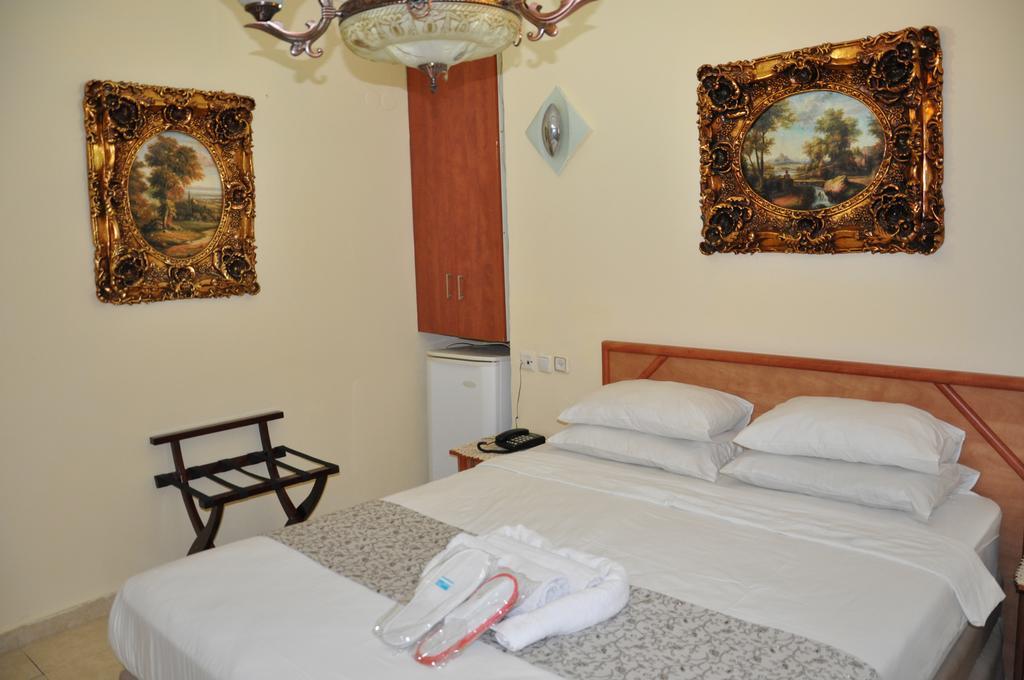 Hotel Suites Bat Yam Chambre photo