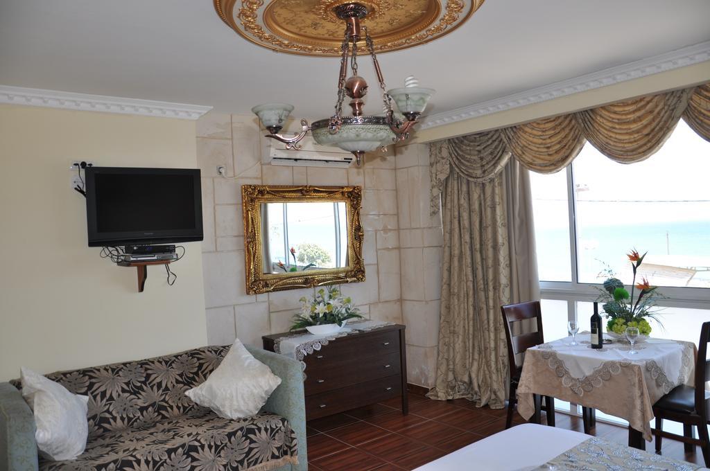 Hotel Suites Bat Yam Chambre photo